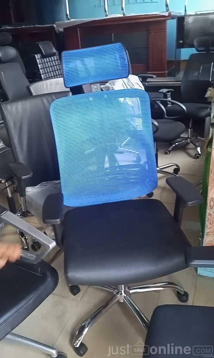 Executive Office Chair For Sale in Mushin