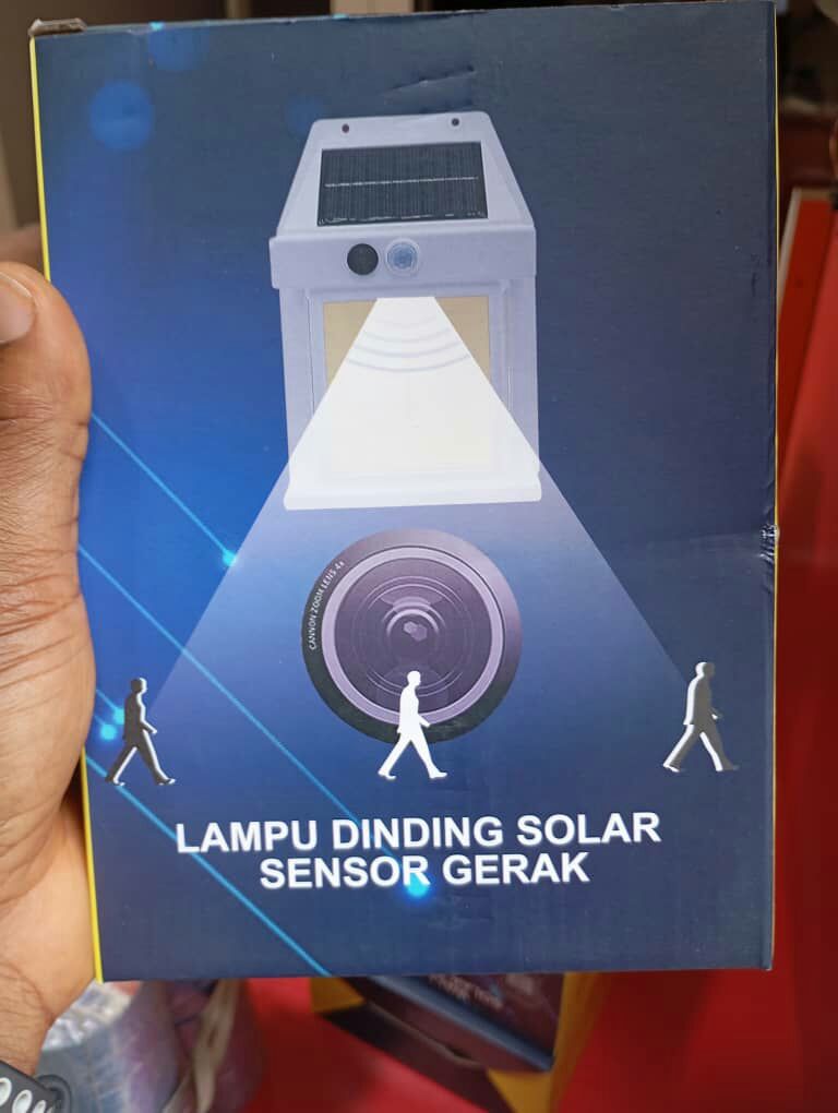 Solar street light at Ojo Alaba