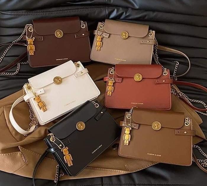 Handbag for sale at ikorodu