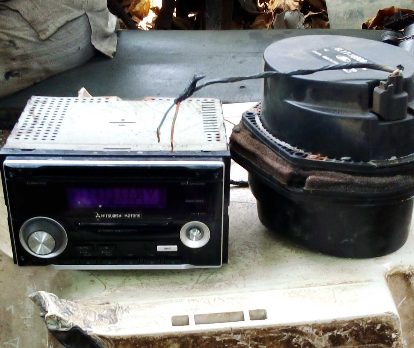 Car Stereo with speakers for sale at Jankara Market
