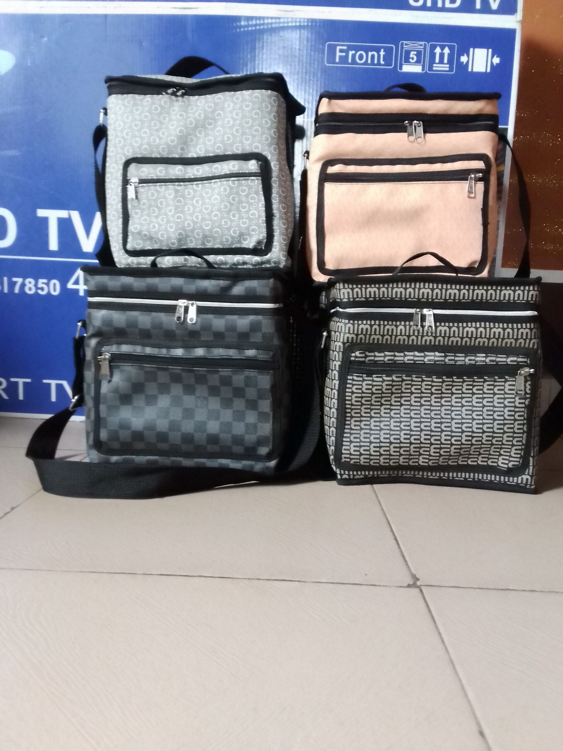 Lunch bag for sale at ikorodu