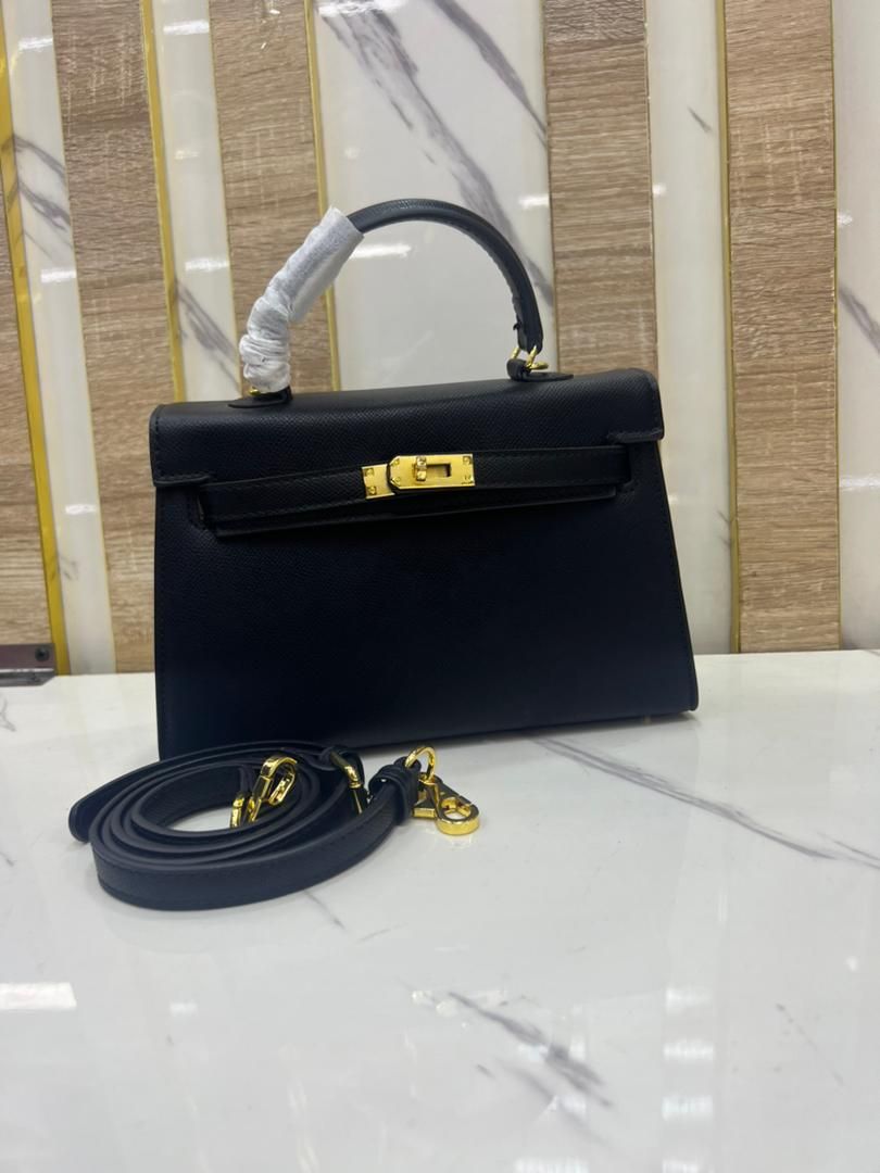 Handbags for sale at ikorodu