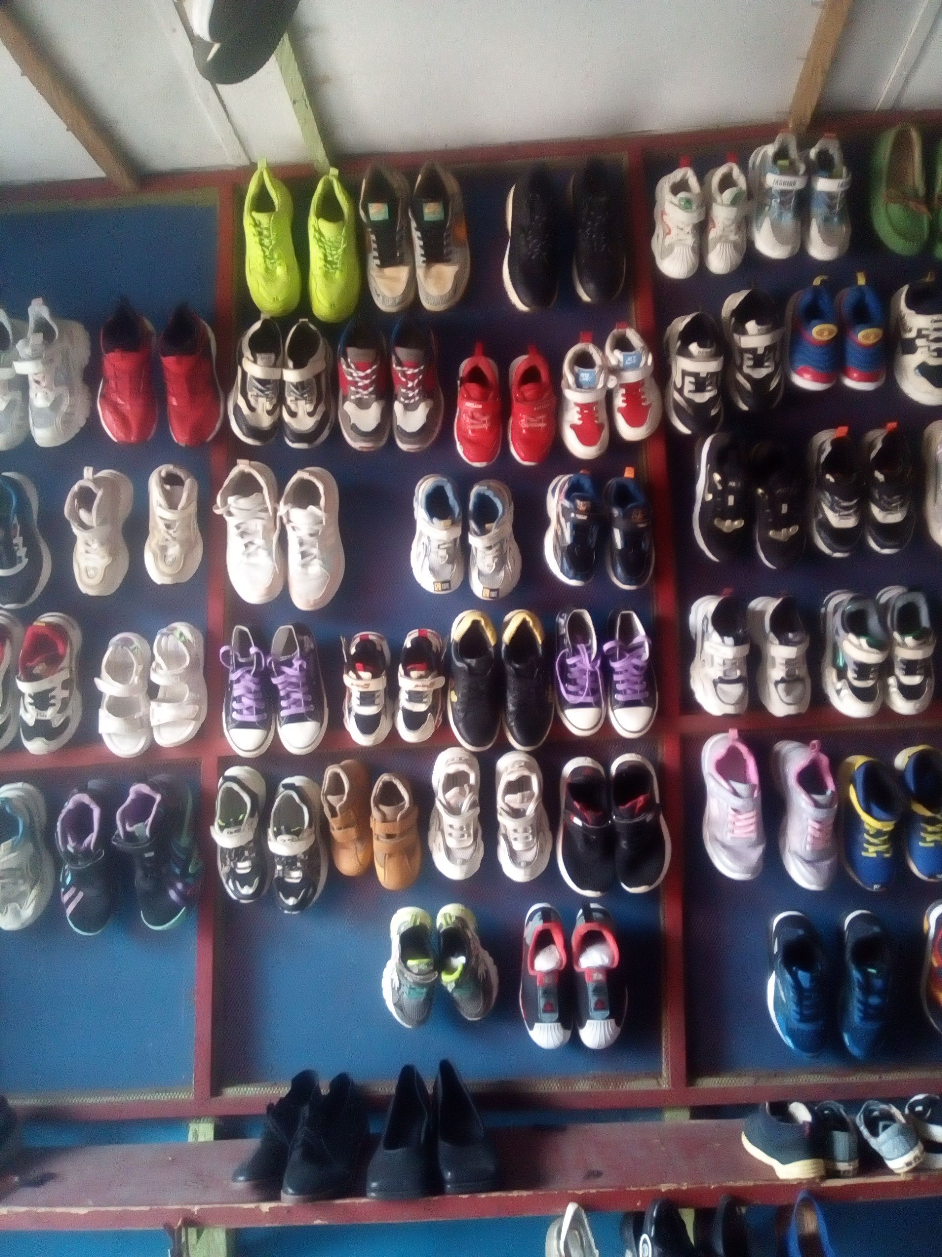 Affordable children shoes