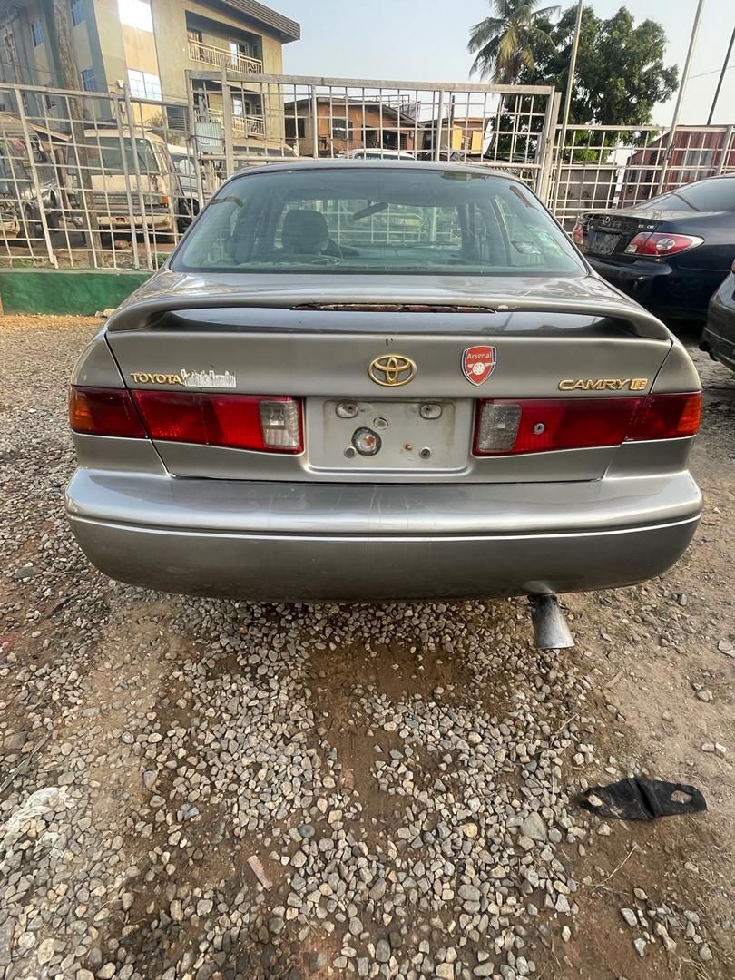 Toyota Camry 2001