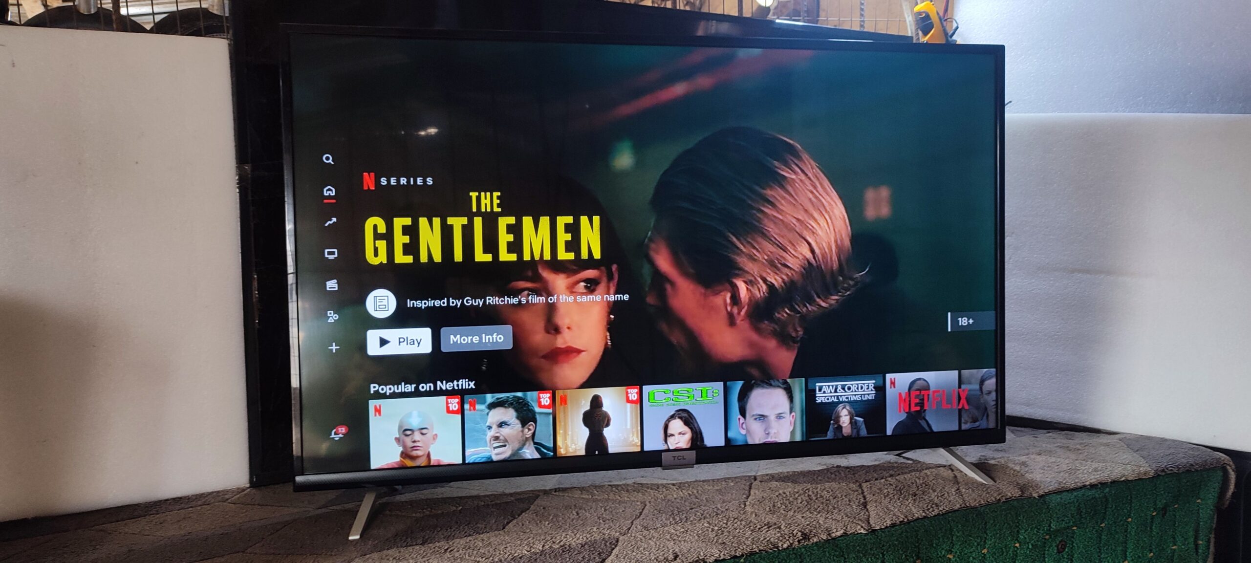 43 INCHES TCL SMART UHD LED TV