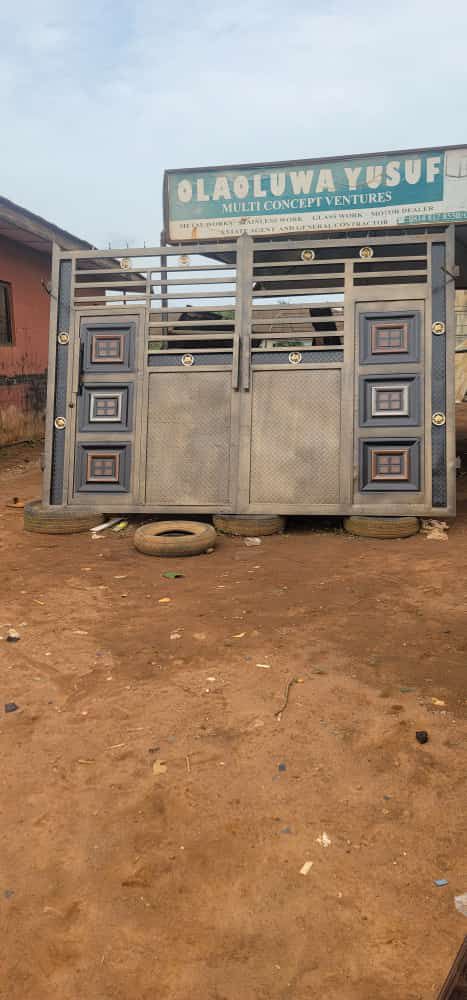 Iron Gate for sale at ikorodu