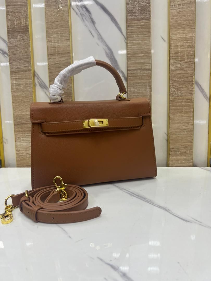 Designer ladies handbags for sale ikorodu