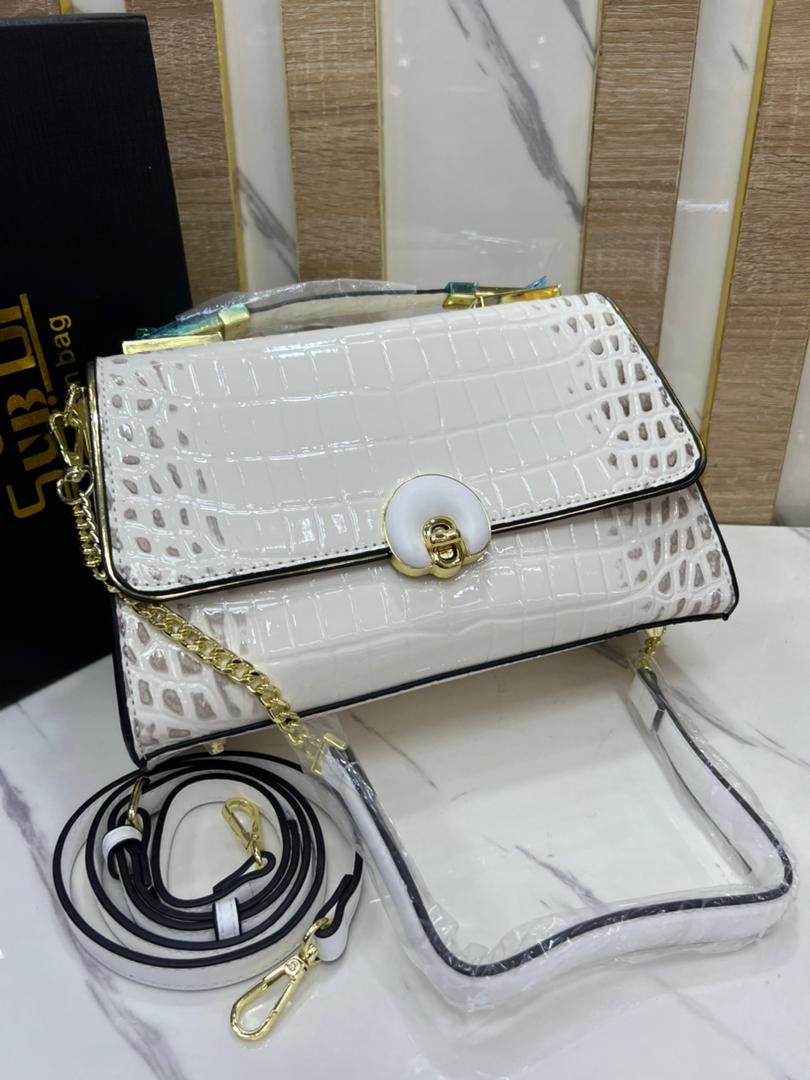 Luxury handbag for sale at ikorodu