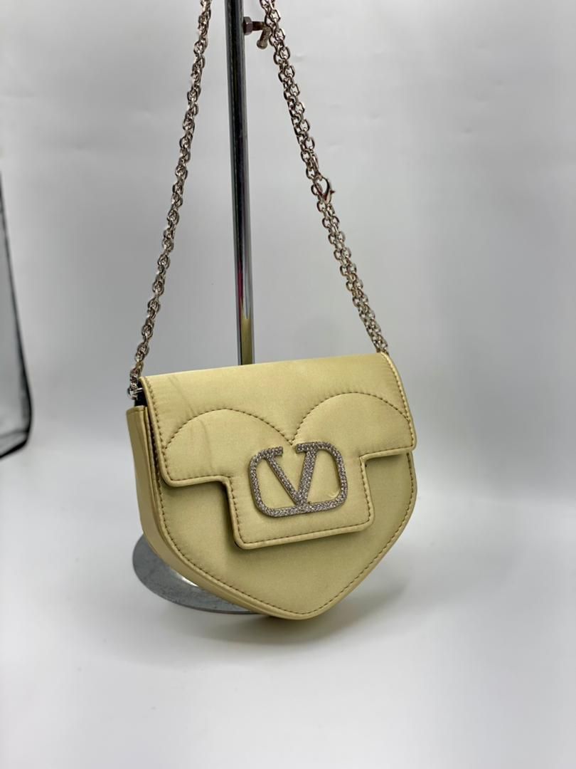 Designer handbags for sale at ikorodu