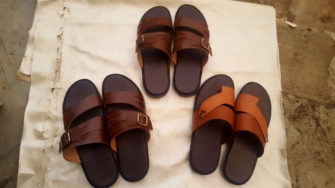 Handmade palm slippers for sale at ikorodu