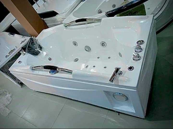 Jacuzzi For Sale At Orile Coker
