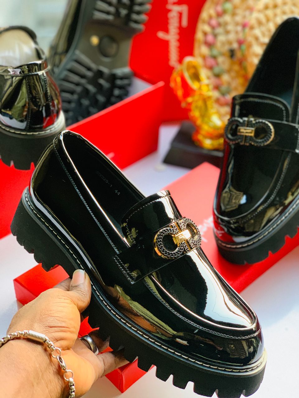 Original Dolce & Gabbana Designer Shoes for Sale at Agege