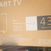 43 inches LG Smart TV for sale at Iyana Ipaja