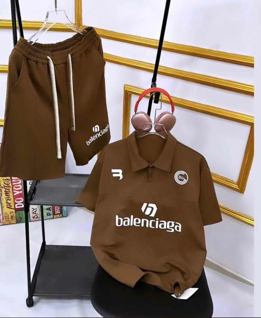 Balenciaga Men’s Top and short for sale at Ikeja