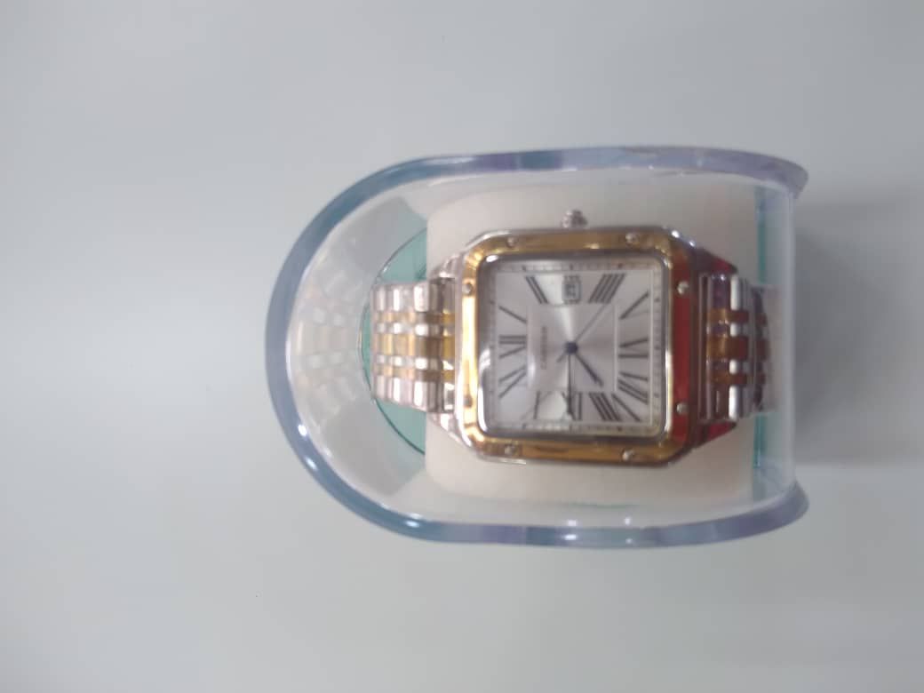 Quality Unisex wristwatch for sale at ikeja
