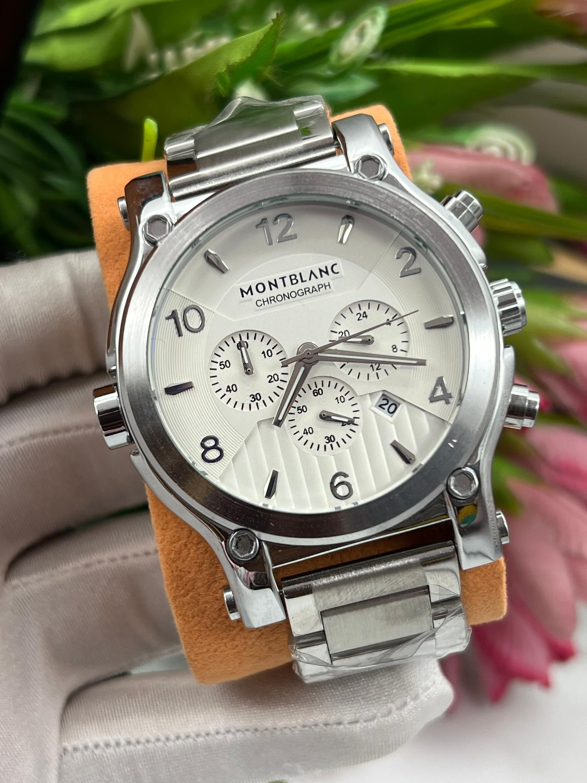 MONTBLANC STAINLESS STEEL HEAD LEATHER AND CHAIN WATCH,