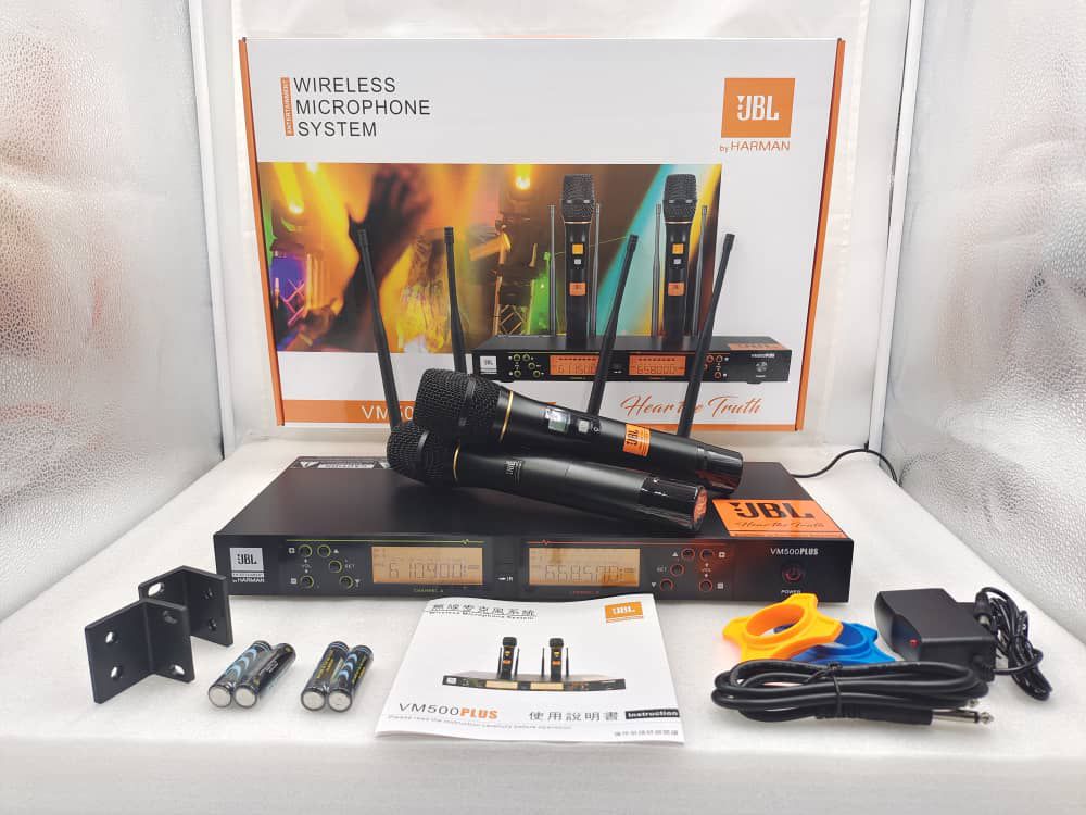JBL WIRELESS MICHROPHONE FOR SALE AT IKEJA