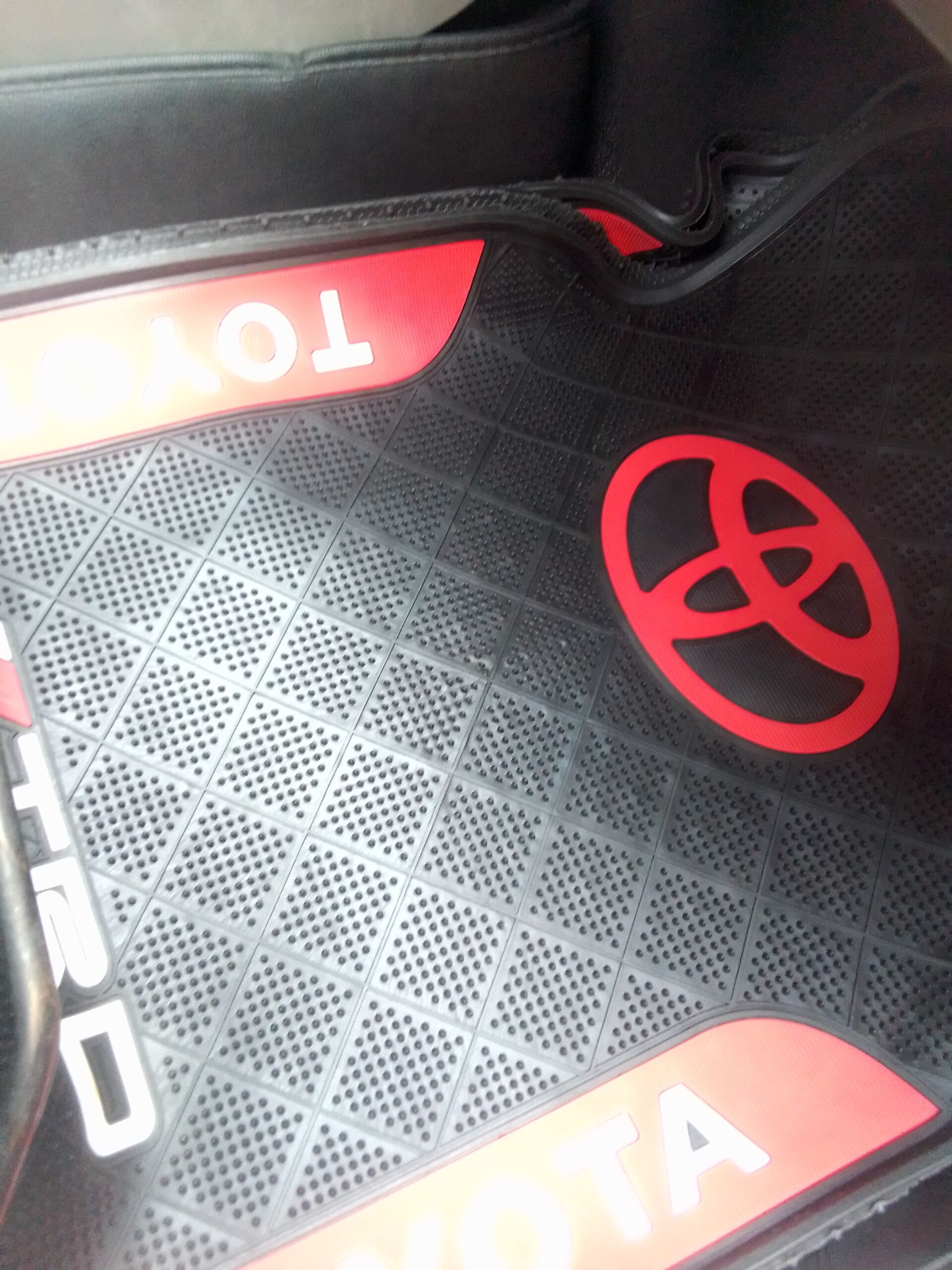 Car foot mat for all cars sale at Ikeja along