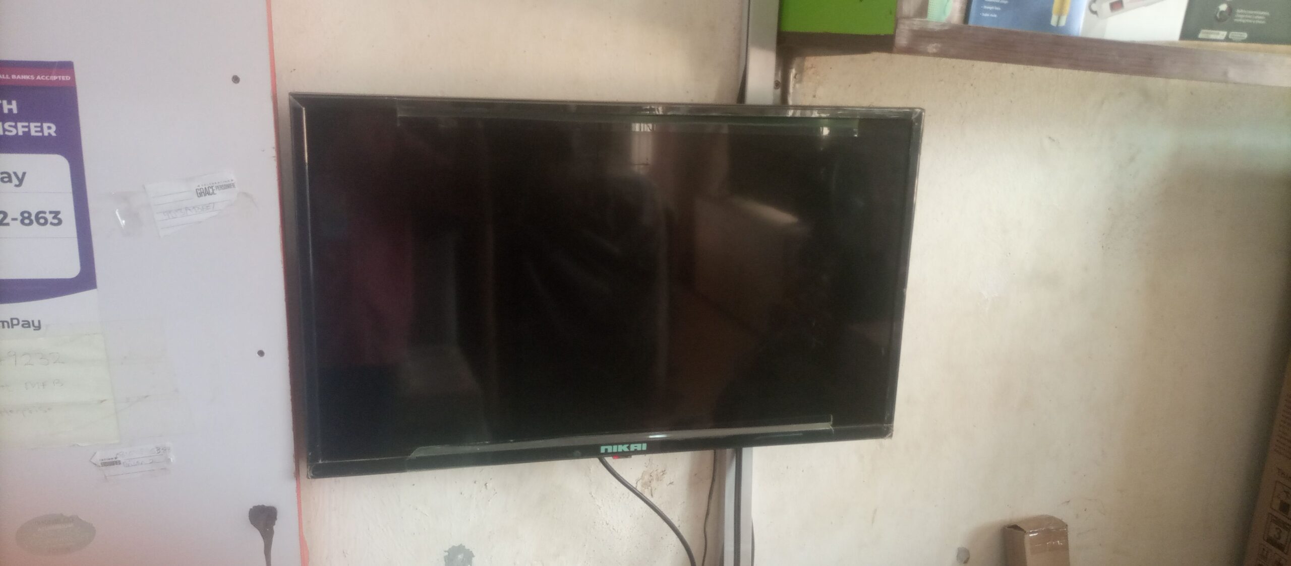 43 inches Hisense smart TV for sale at ikeja along