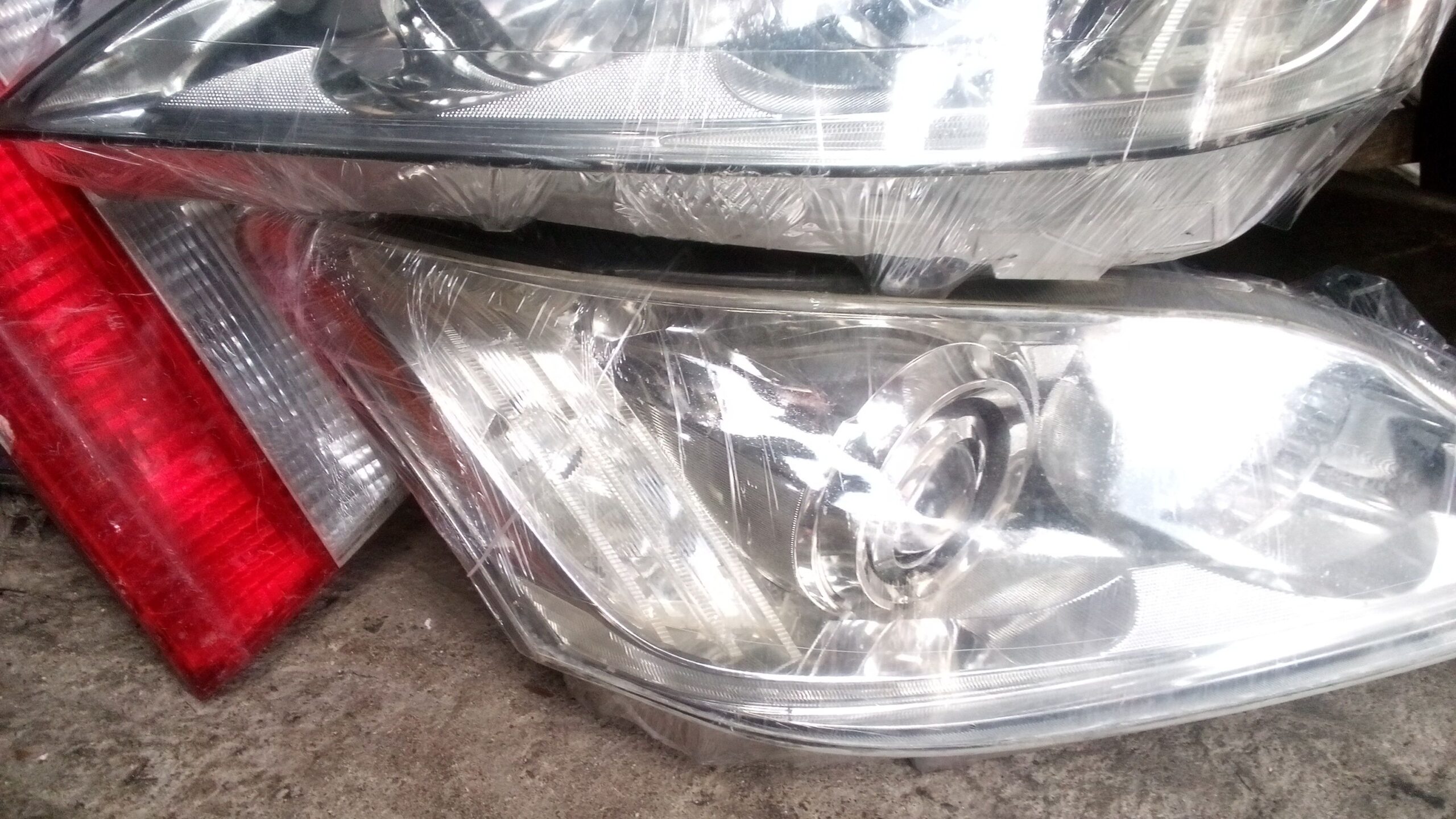Front and back light for all cars for sale at ladipo market