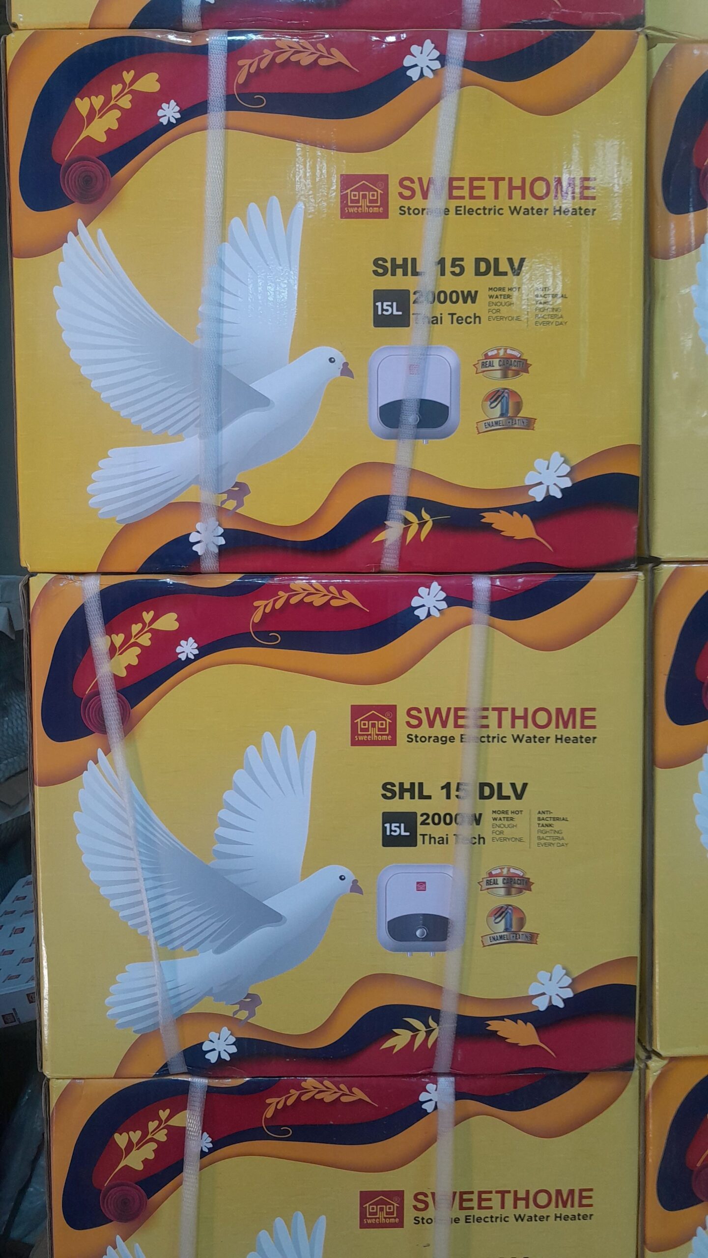 SweetHome Ivory White Water Heater (15 Litres)