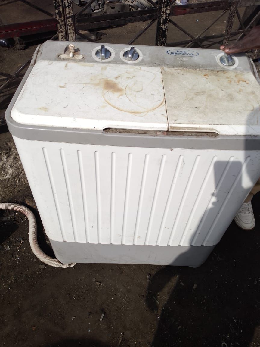 LG and Haire Thermocool Washing machine for sale