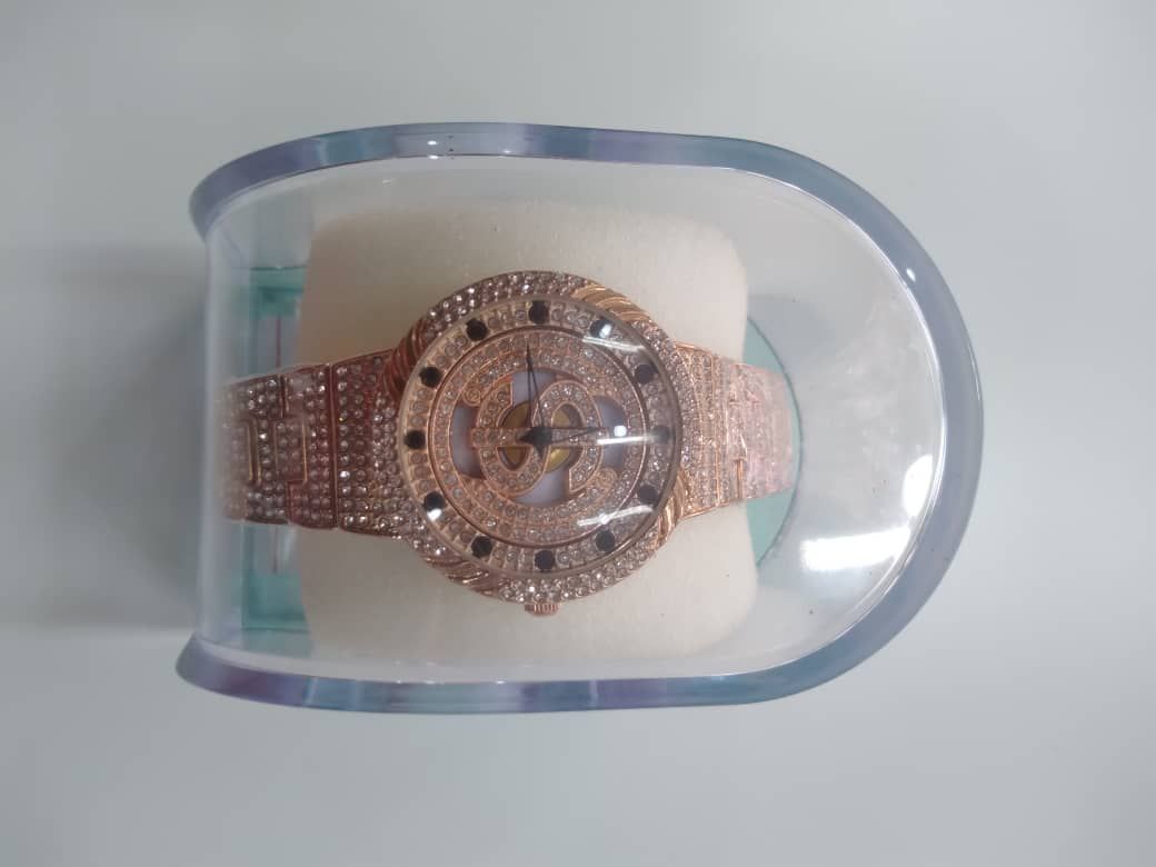 Quality Unisex wristwatch for sale at ikeja