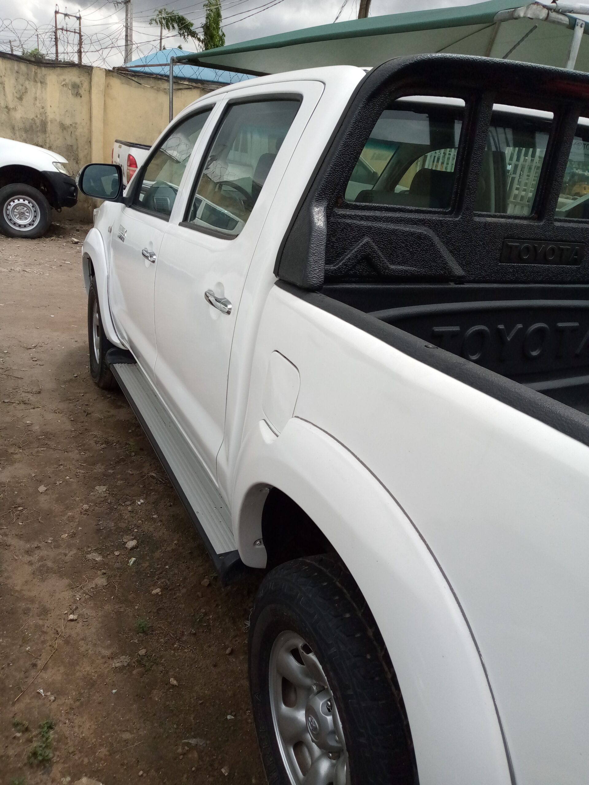 Toyota Hilux for Sale at Ikeja Along