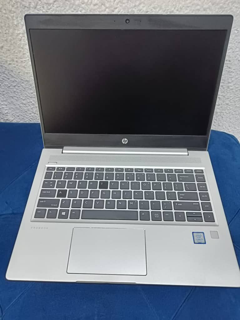 HP probook 440 G6 Intel core i5 Keyboard light 256GB SSD 8GB RAM