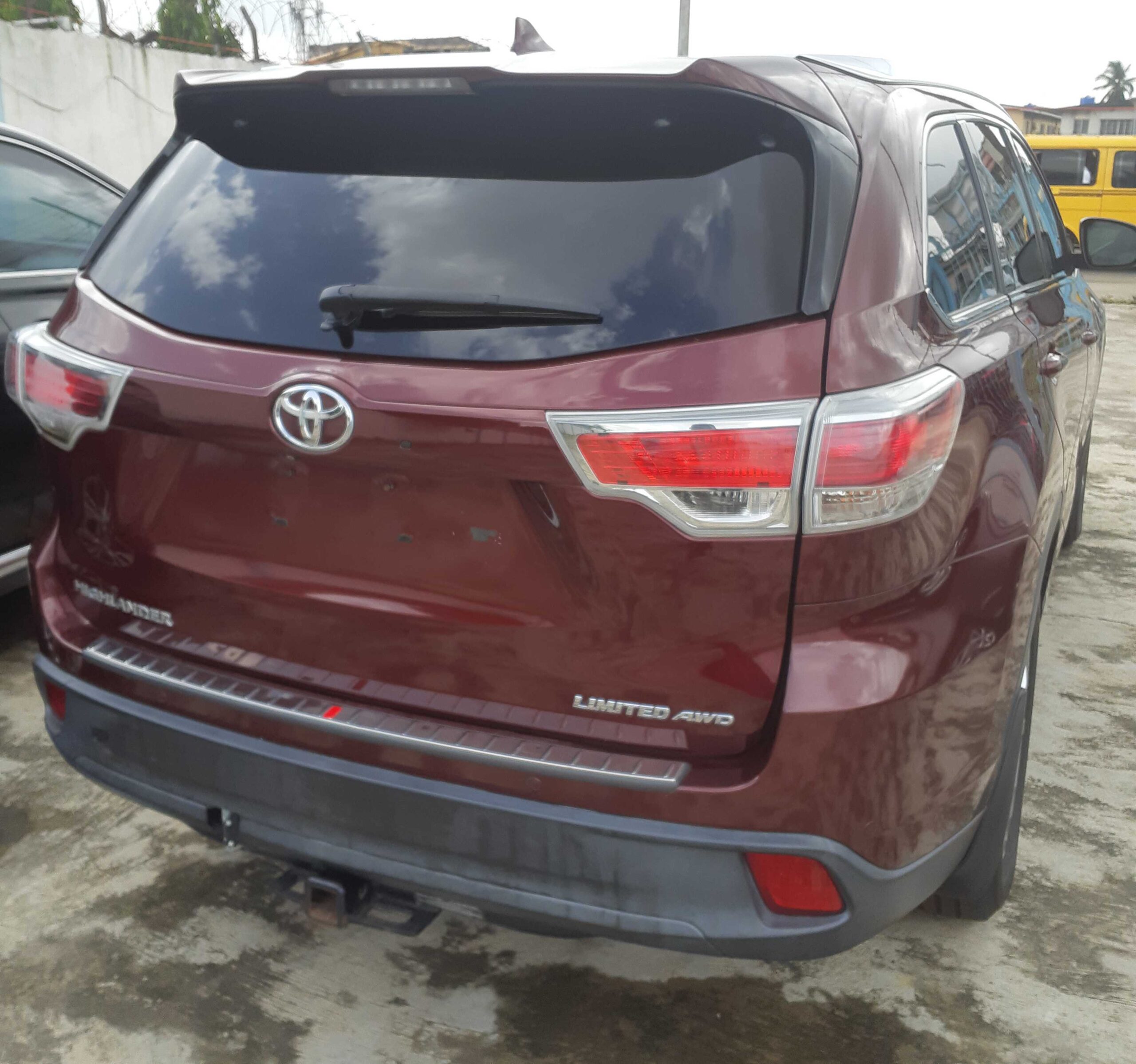 2014 Toyota Highlander for Sale at Ikeja