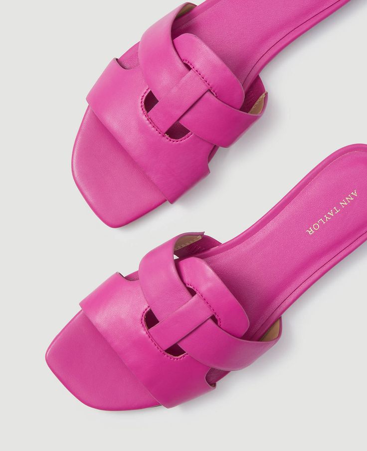 Ladies slippers for sale at ikorodu