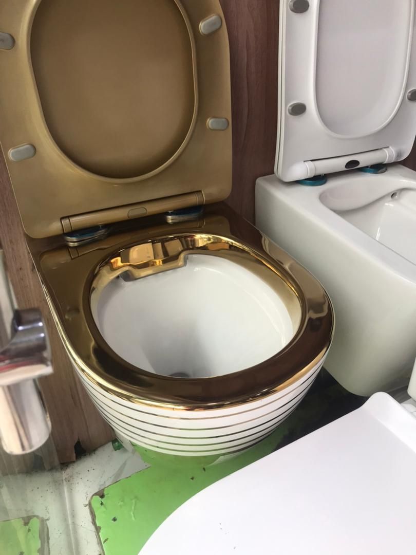 Gold colour WC / Toilets For Sale