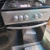 Four Burner Standing Gas Cooker for sale