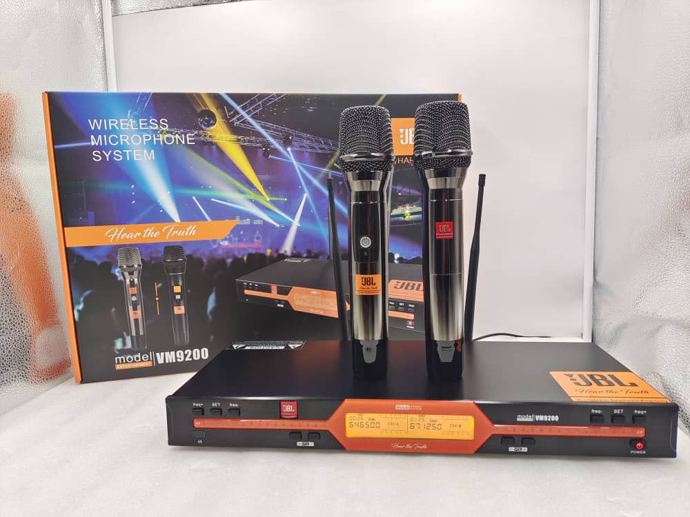 SURE 300 METER WIRELESS MICHROPHONE FOR SALE AT IKEJA