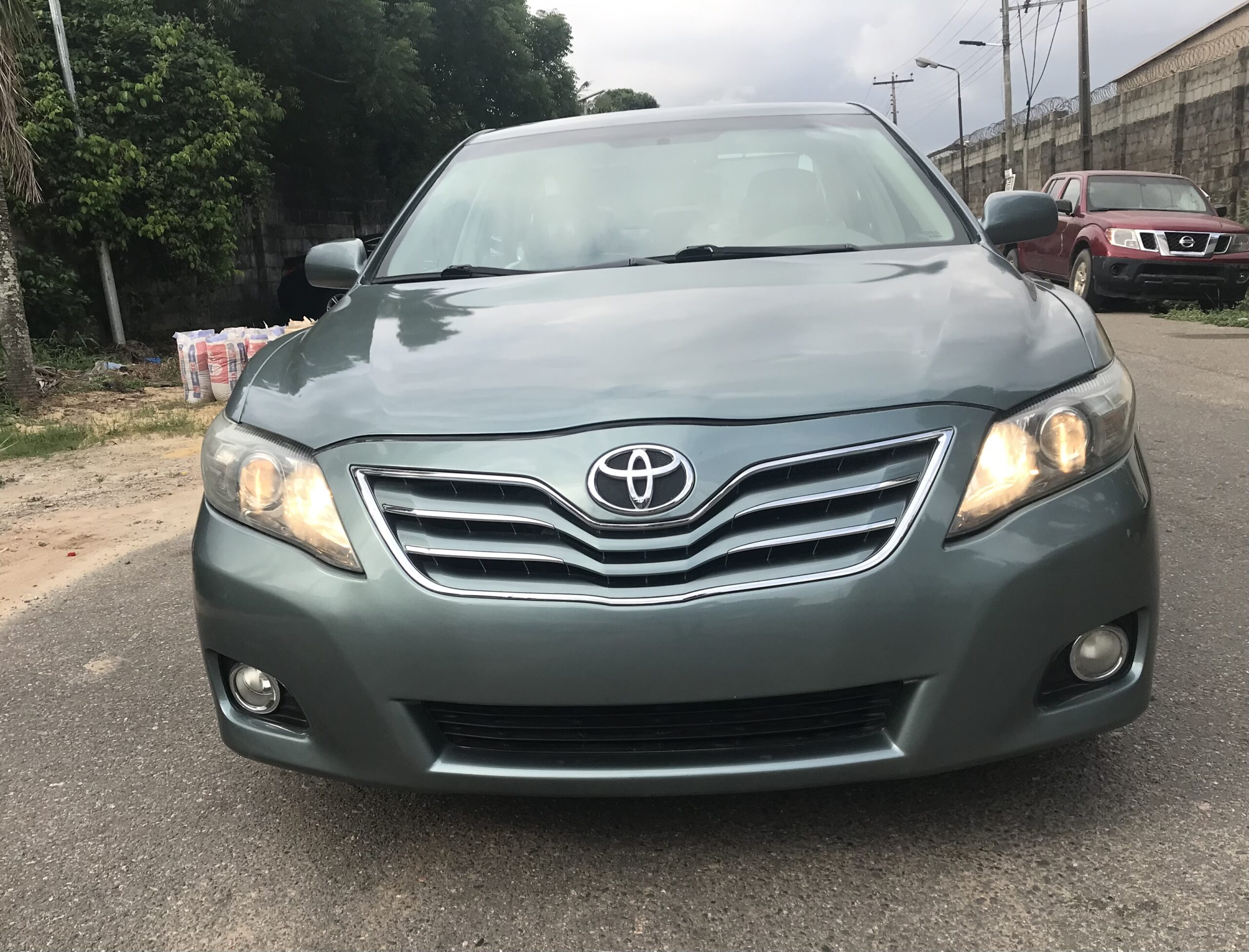 Toyota Camry 2010 XLE V6 Thumb Start full option
