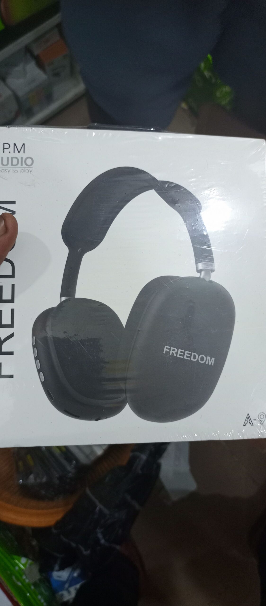P9 headset for sale at Ikeja