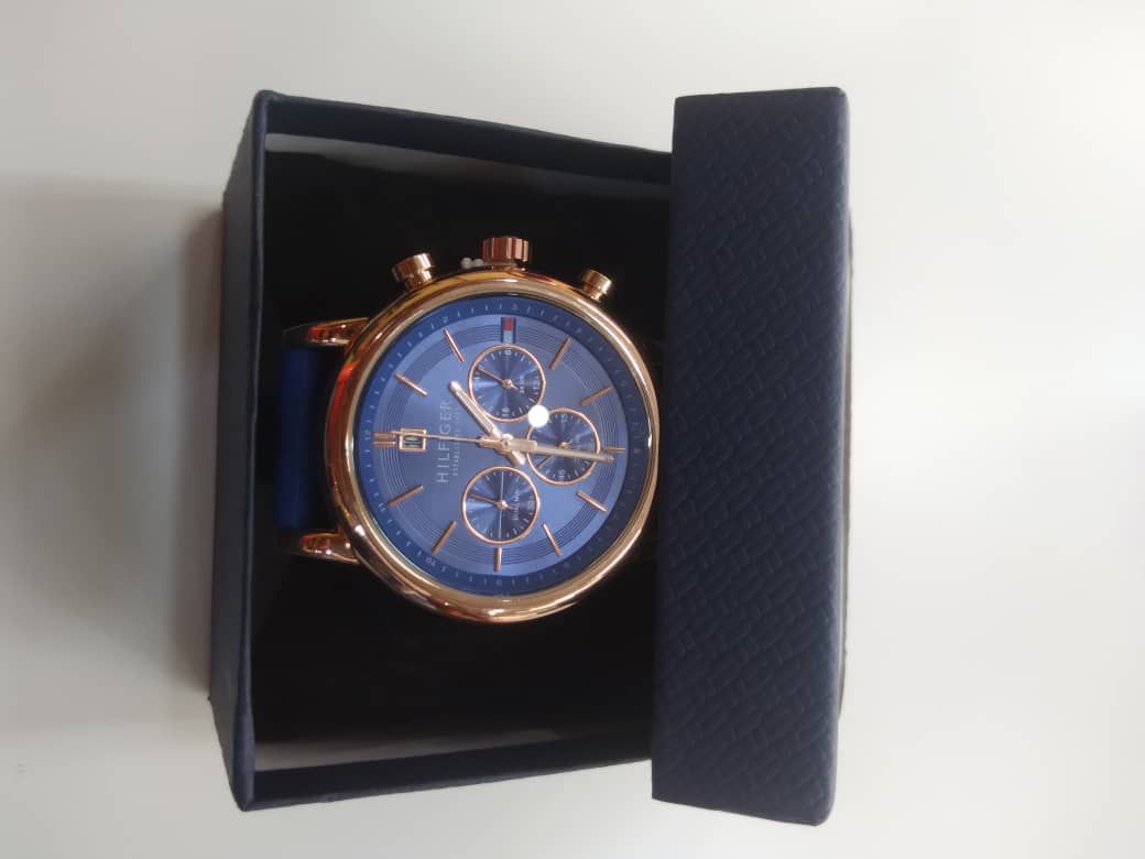 Quality Italian Unisex Wristwatch for sale at ikeja