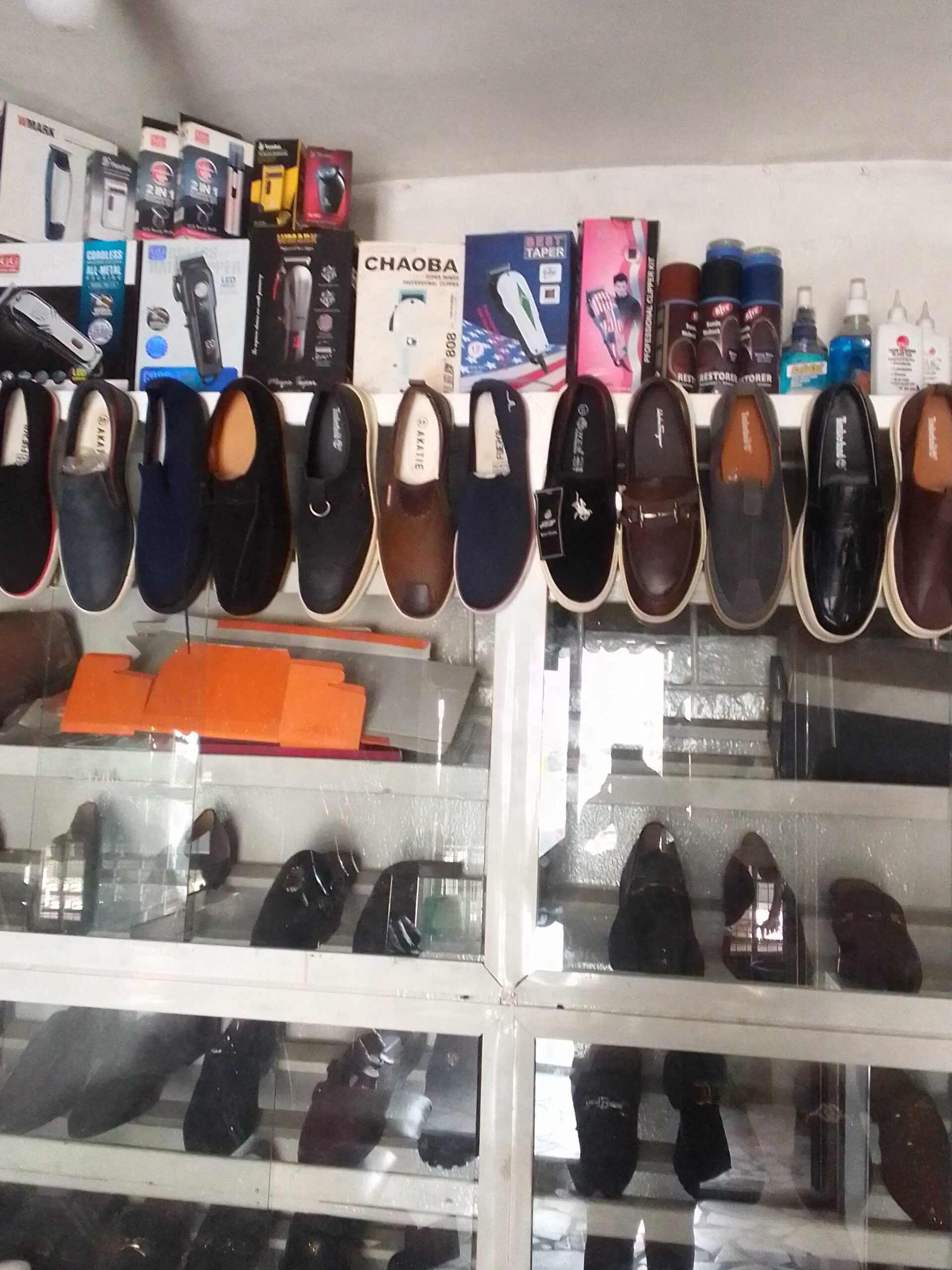 Lawyer wig and grown, men shoe , and palm