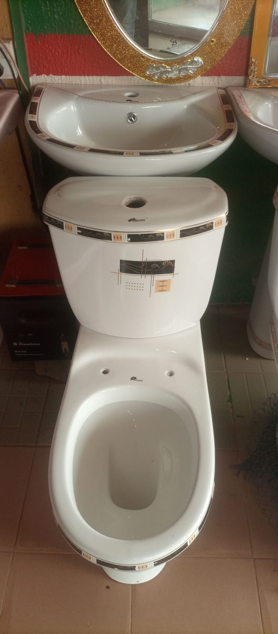 Complete Good Home WC with washing hand basing for sale at ikeja