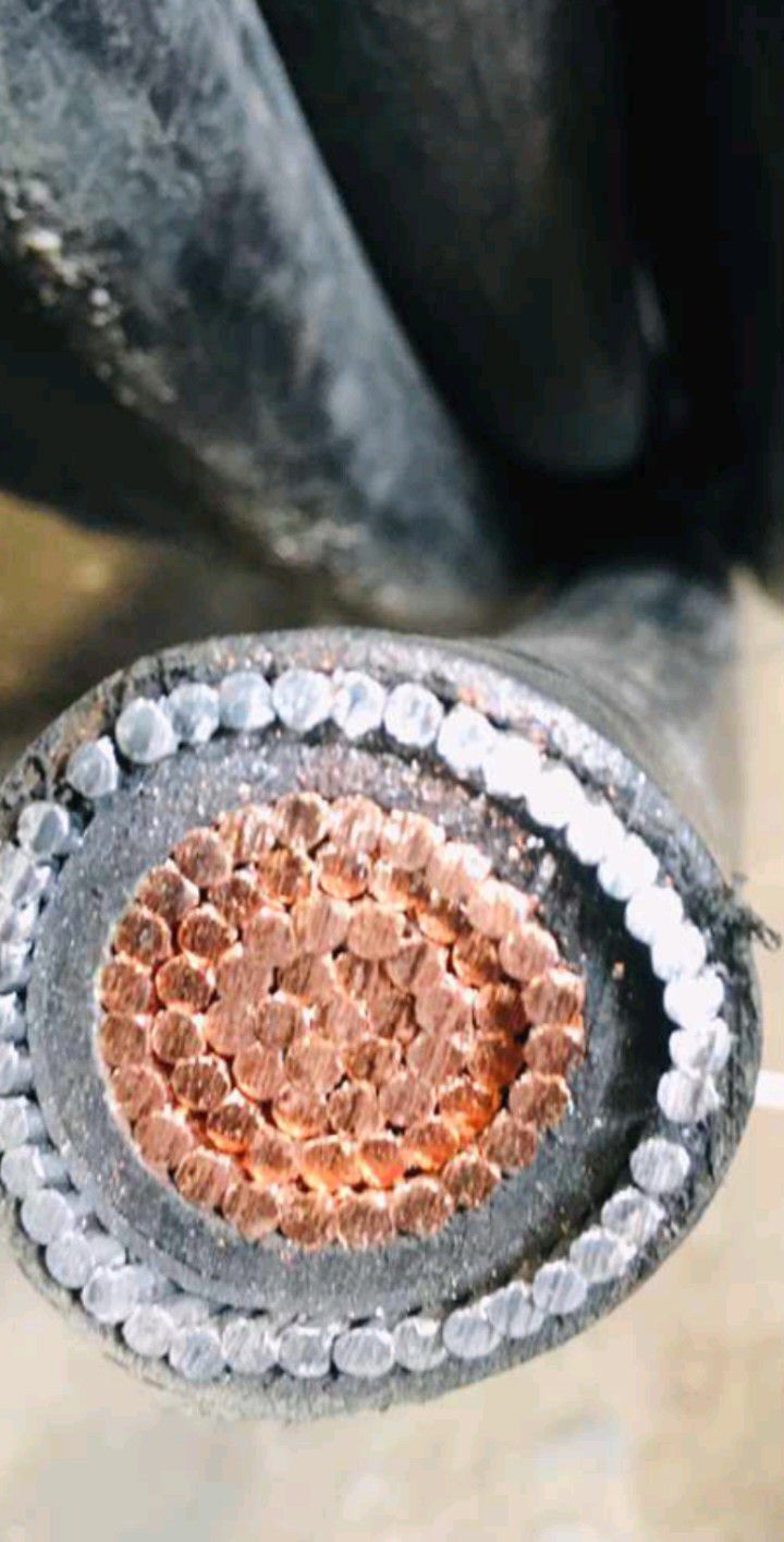 Armoured cables