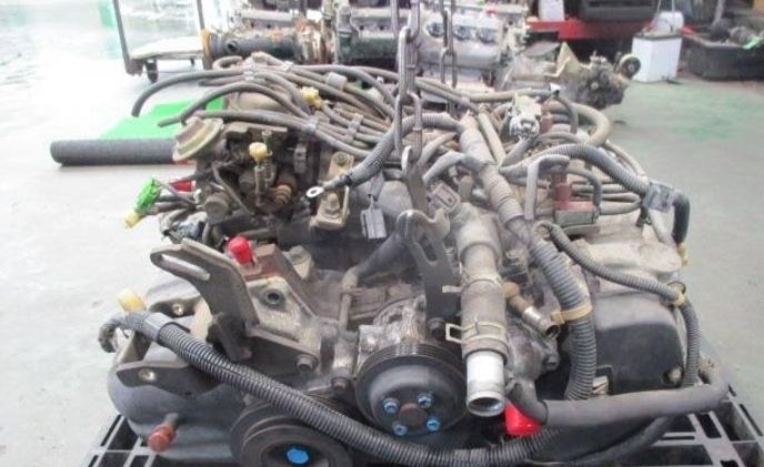 EF cabrector 5-speed (Hijet) for sale at ladipo market