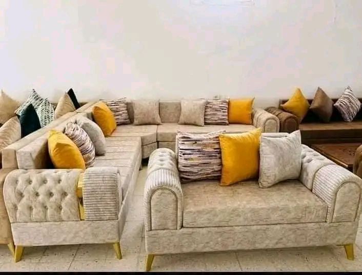 Set Living Room furniture for sale Ikeja