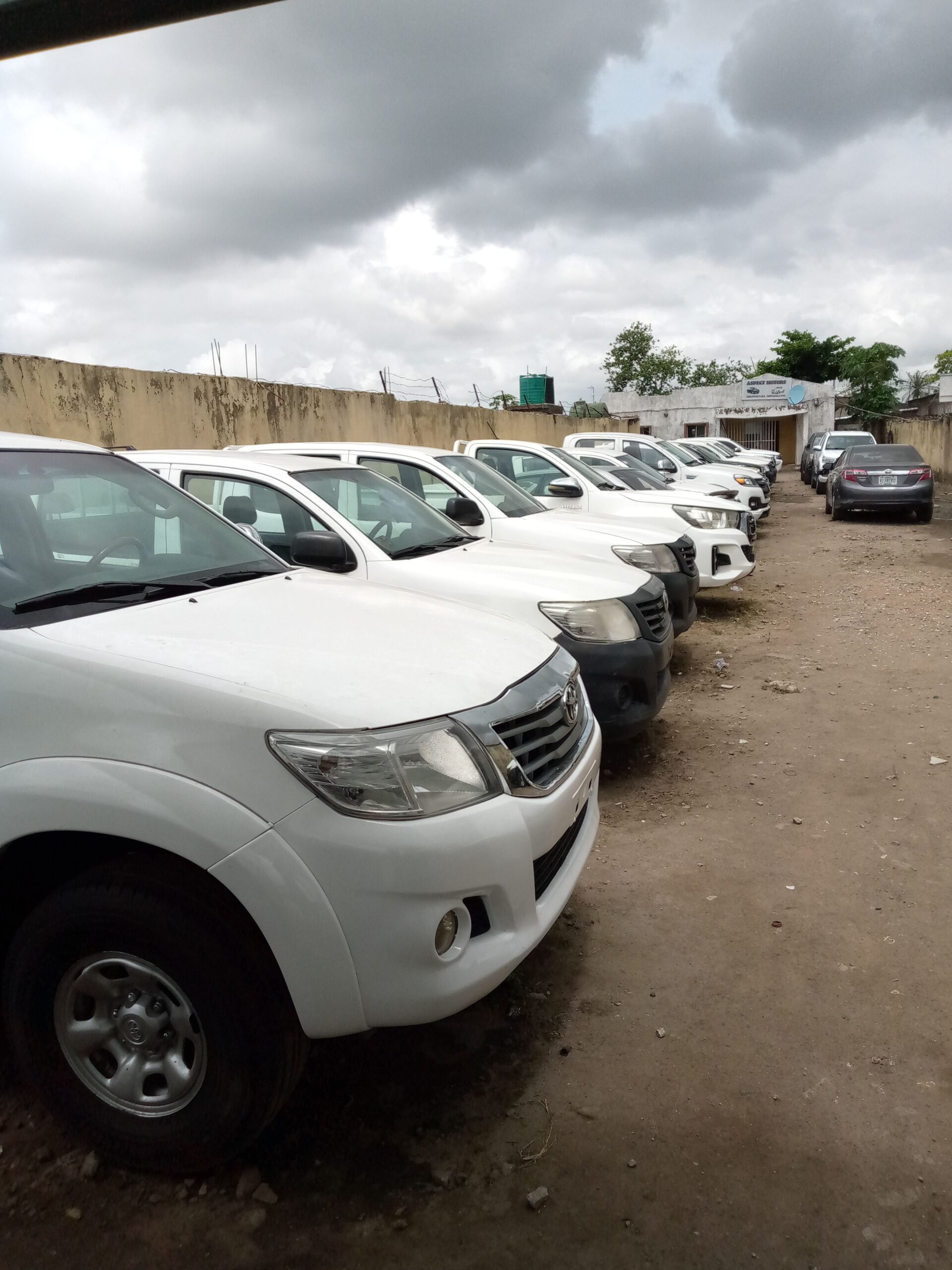 Toyota Hilux for Sale at Ikeja Along