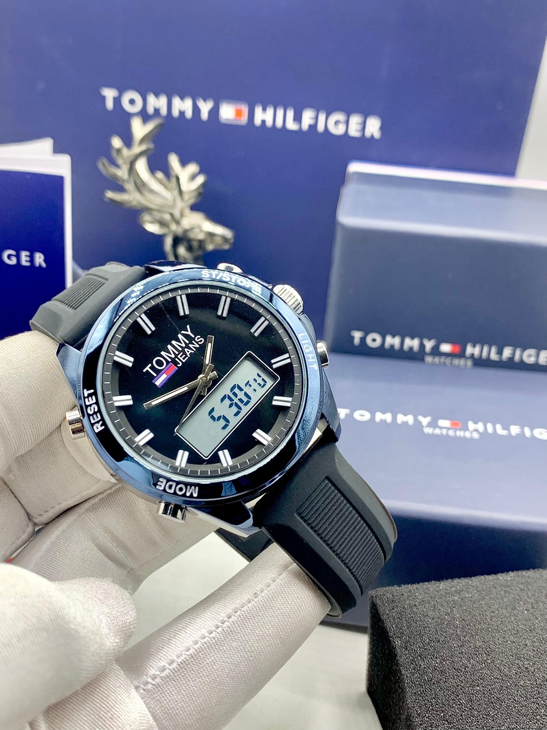 TOMMY HILFIGER CHRONOGRAPH RUBBER STRAP