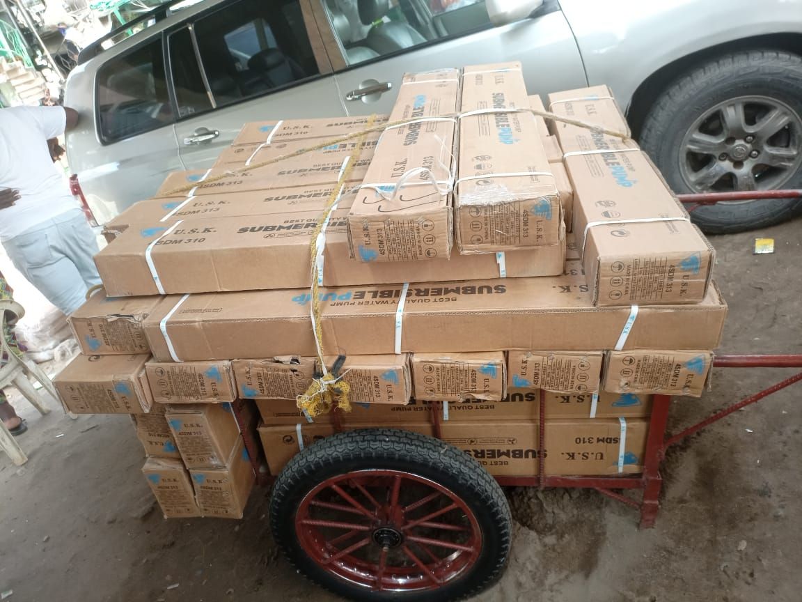 U S K SUBMERSIBLE WATER PUMP