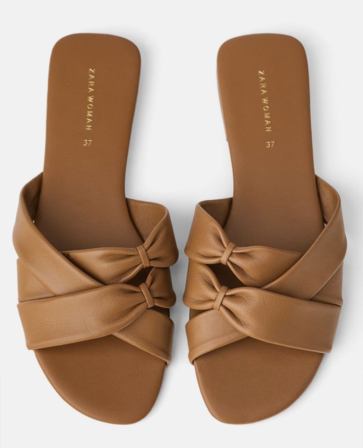 Ladies designer slippers for sale at ikorodu