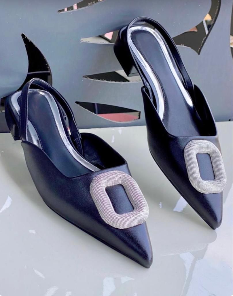 Us wedding shoes for sale at balogu market