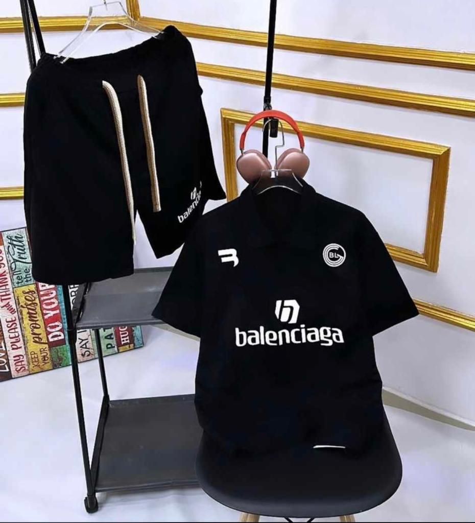 Balenciaga Men’s Top and short for sale at Ikeja