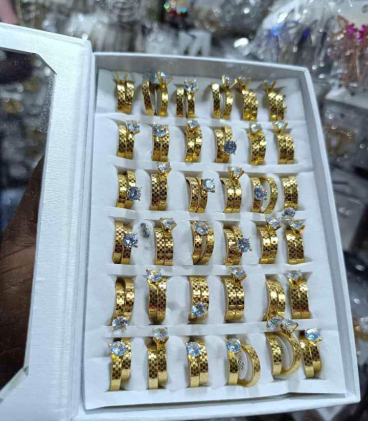 Whole Sales Gold GL Wedding Ring for sale at Ikeja