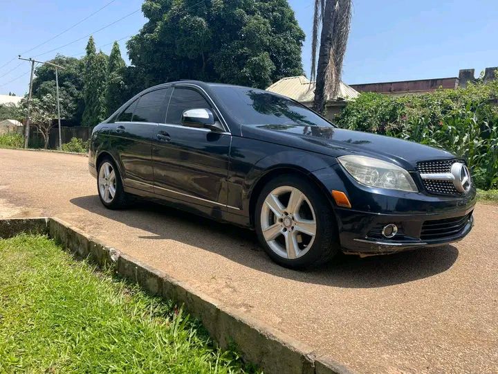 Used Mercedes Benz C300 for sale at Mushin
